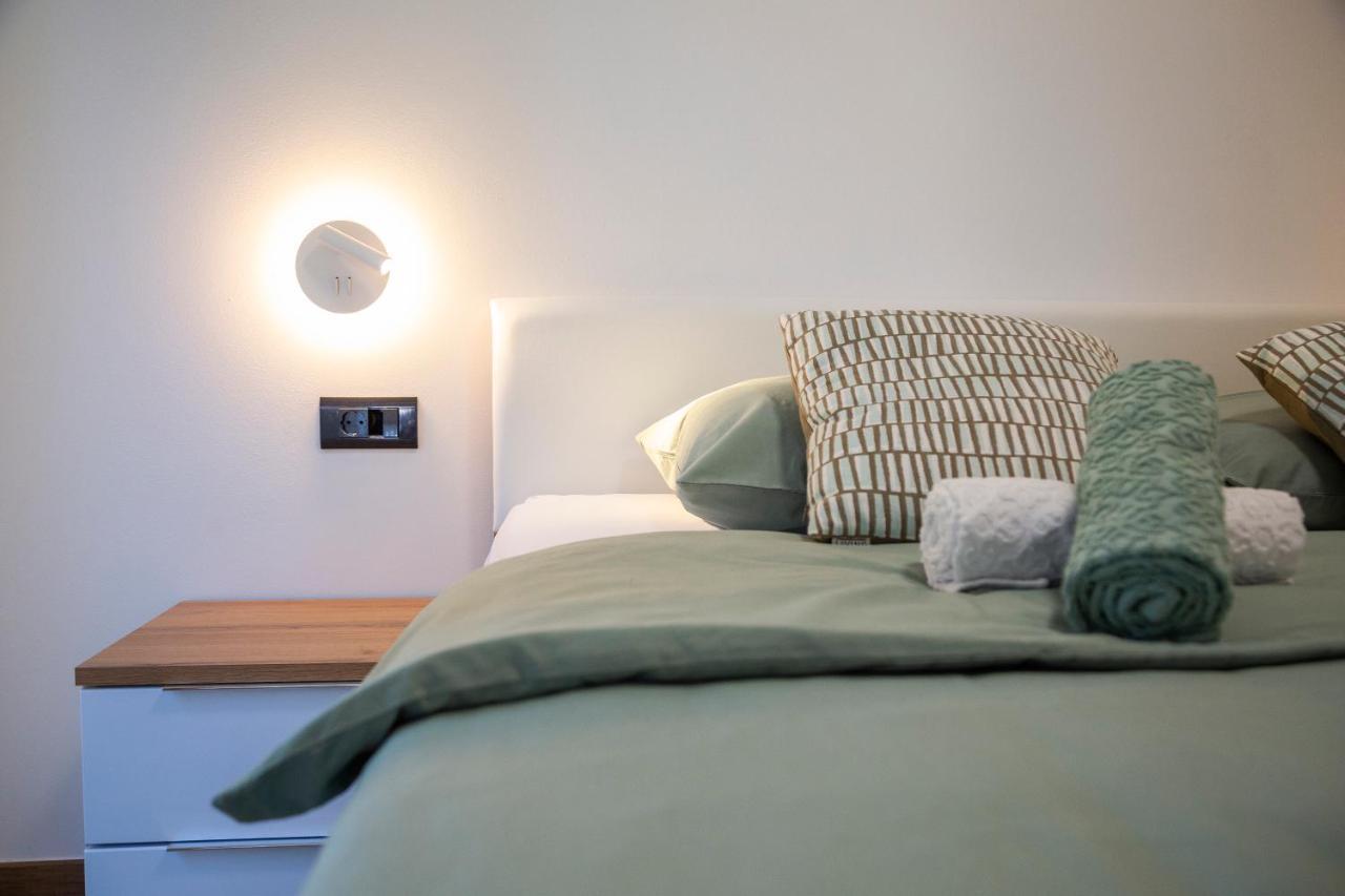 Holiday Houses Portoroz Bagian luar foto