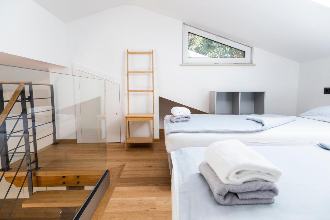 Holiday Houses Portoroz Bagian luar foto